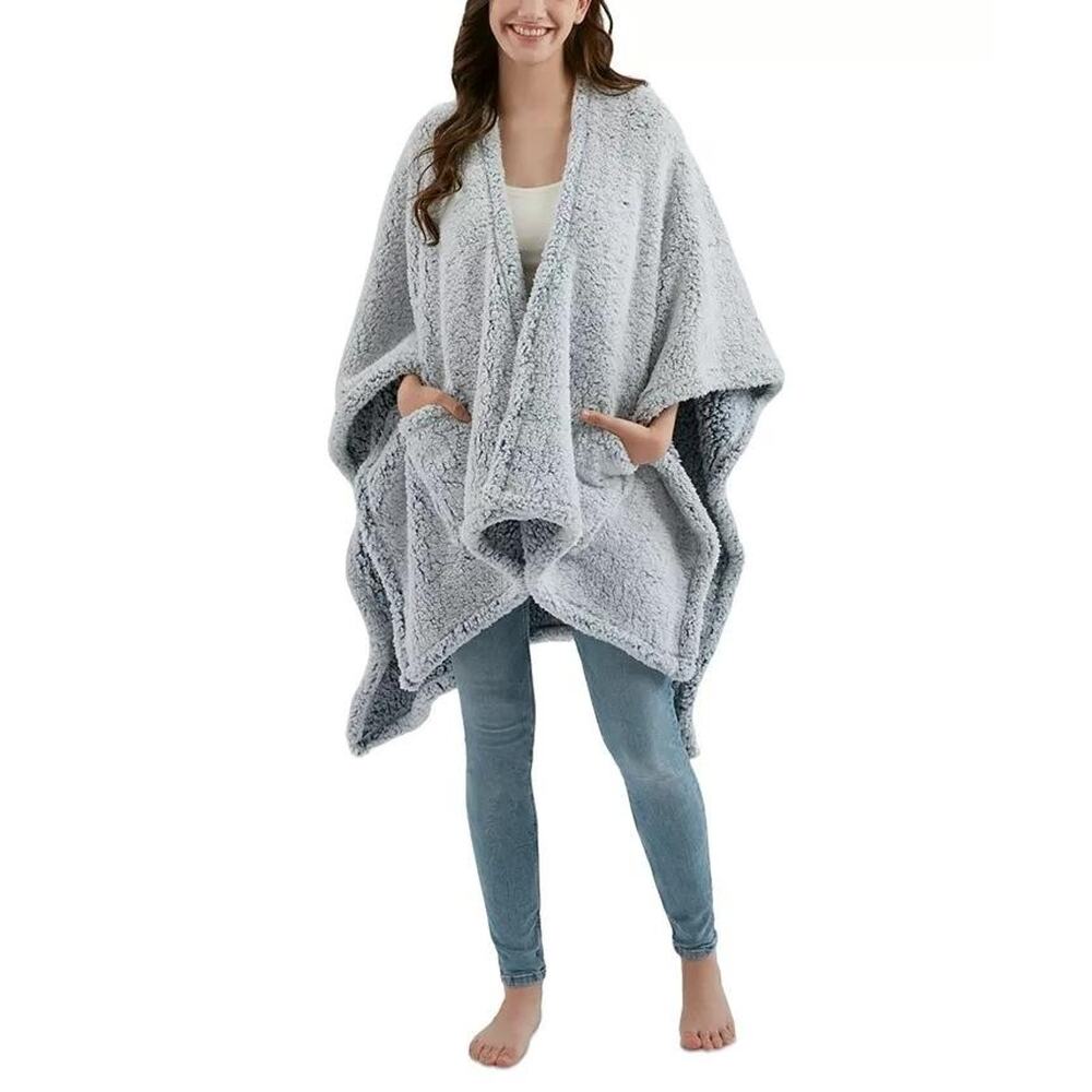 Premier Comfort Navy Solid Cozy 50" x 60" Sherpa Wrap